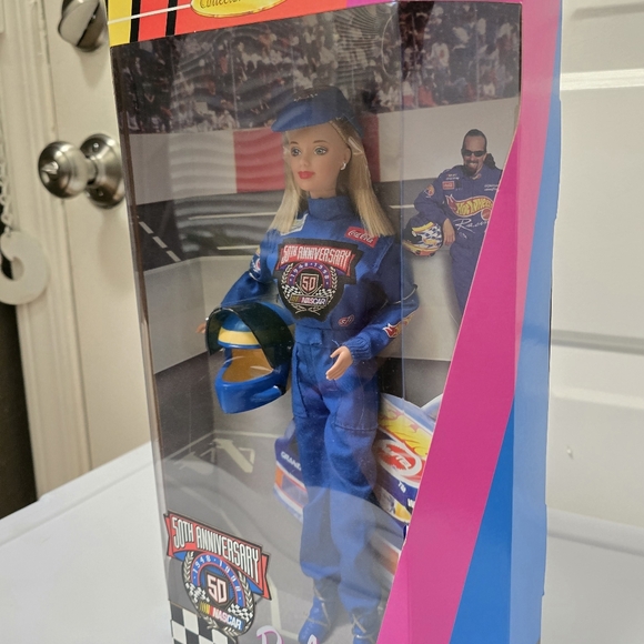 Barbie Collector's Edition 50th Anniversary NASCAR-NIB - Picture 3 of 15